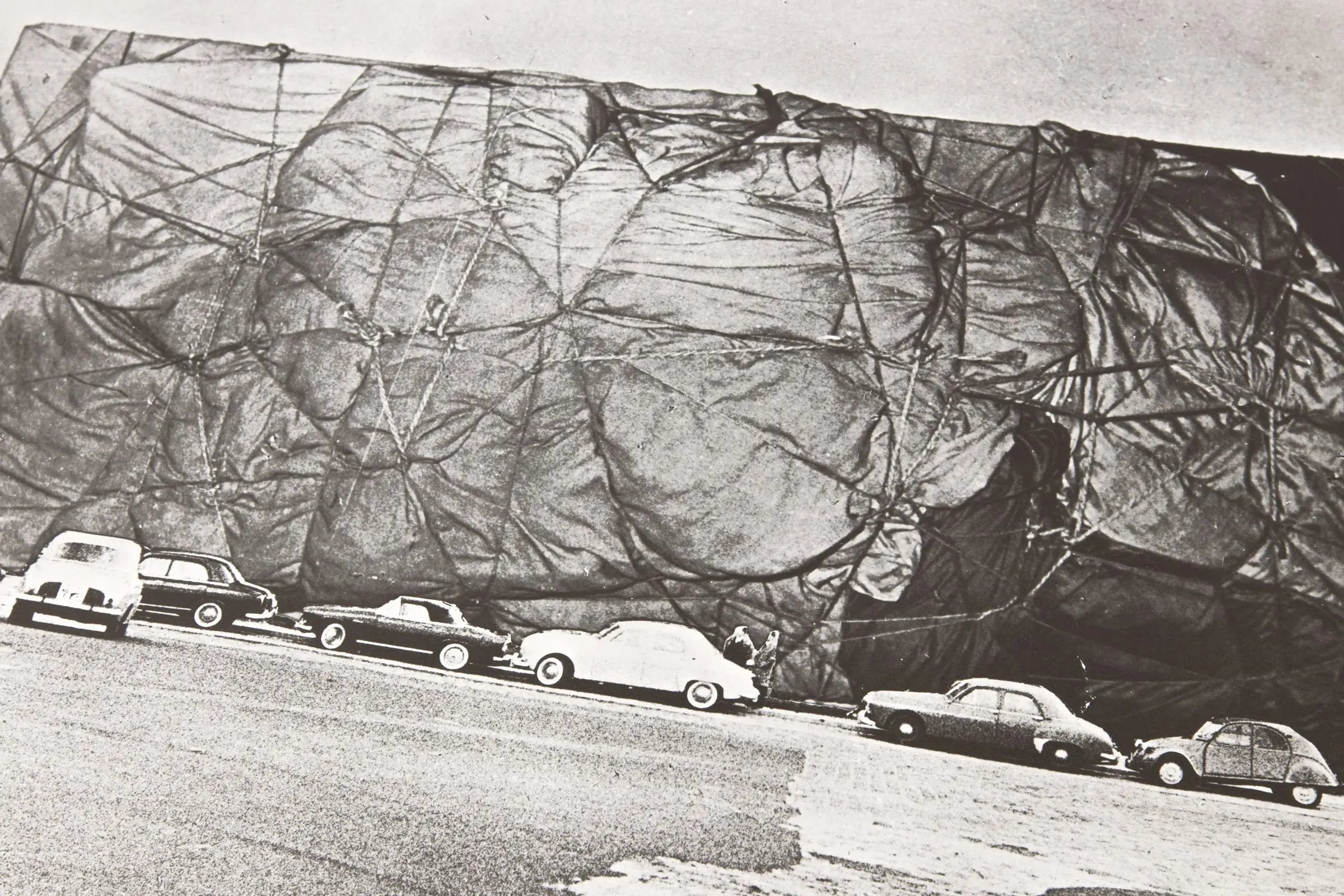 Christo - Edifice Public Epaqueté, Project (Monuments)
