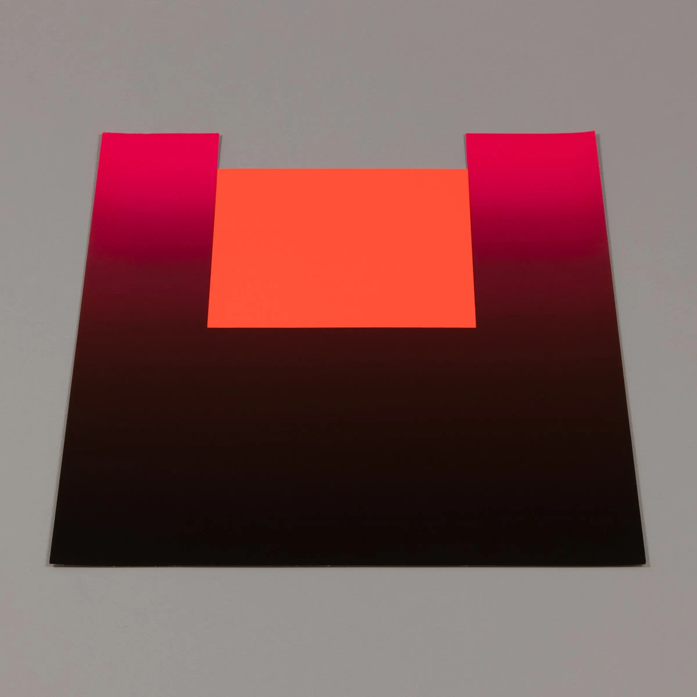 Rupprecht Geiger, Black on Different Reds