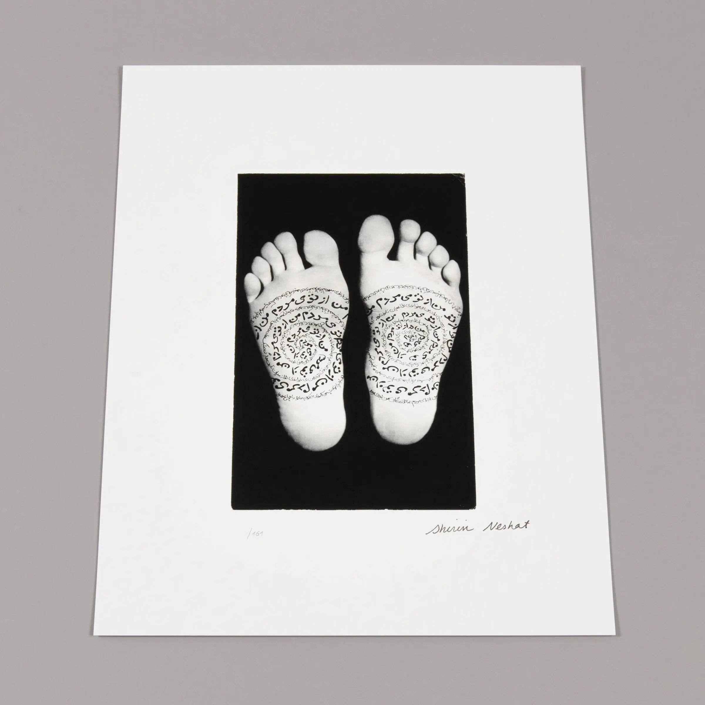 Shirin Neshat – Unveiling Series #2, 1993